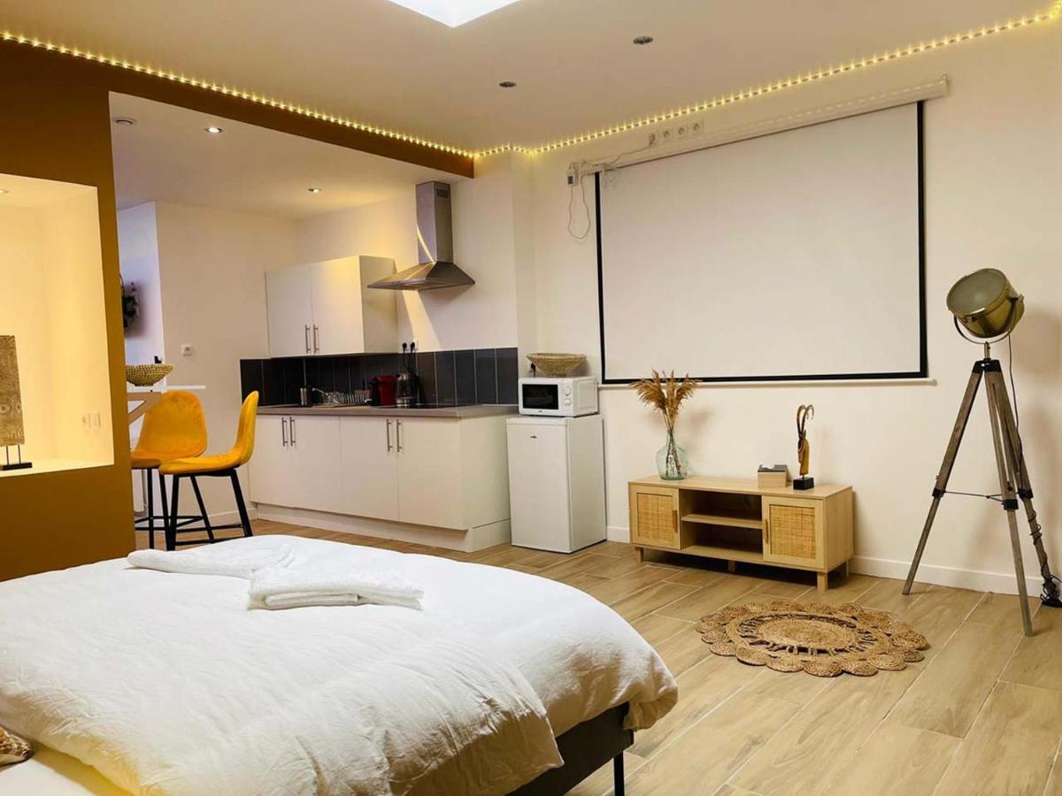 Ng Suitehome - Lille I Roubaix I Gare I Metro Alsace - Grand T2 - Balneo - Netflix - Wifi - Cuisine מראה חיצוני תמונה