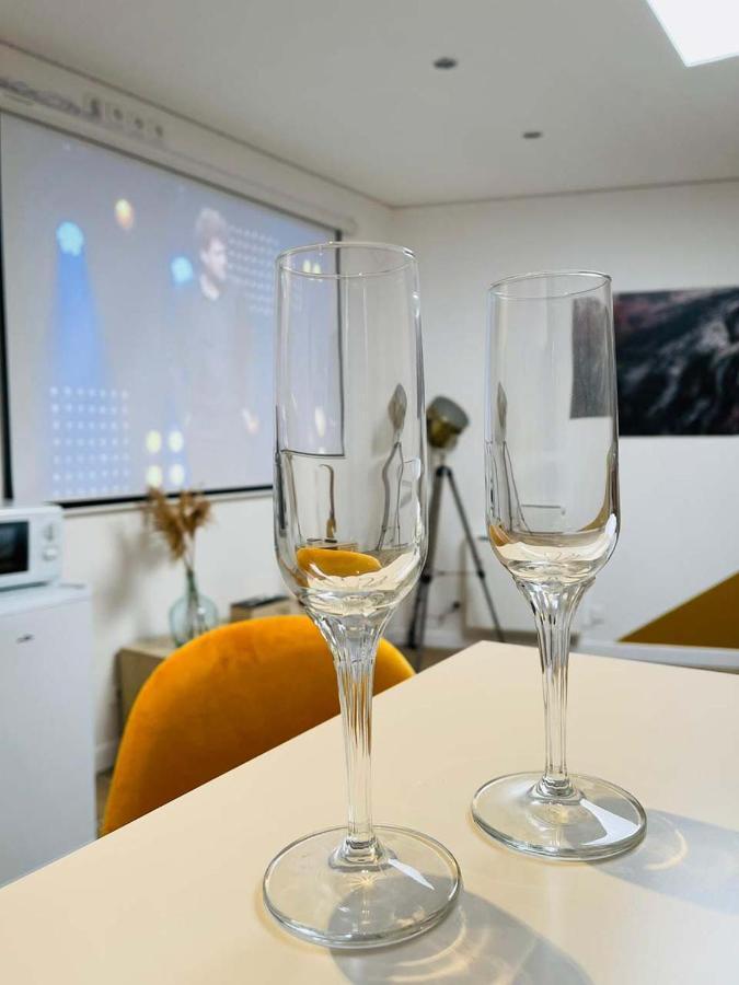 Ng Suitehome - Lille I Roubaix I Gare I Metro Alsace - Grand T2 - Balneo - Netflix - Wifi - Cuisine מראה חיצוני תמונה